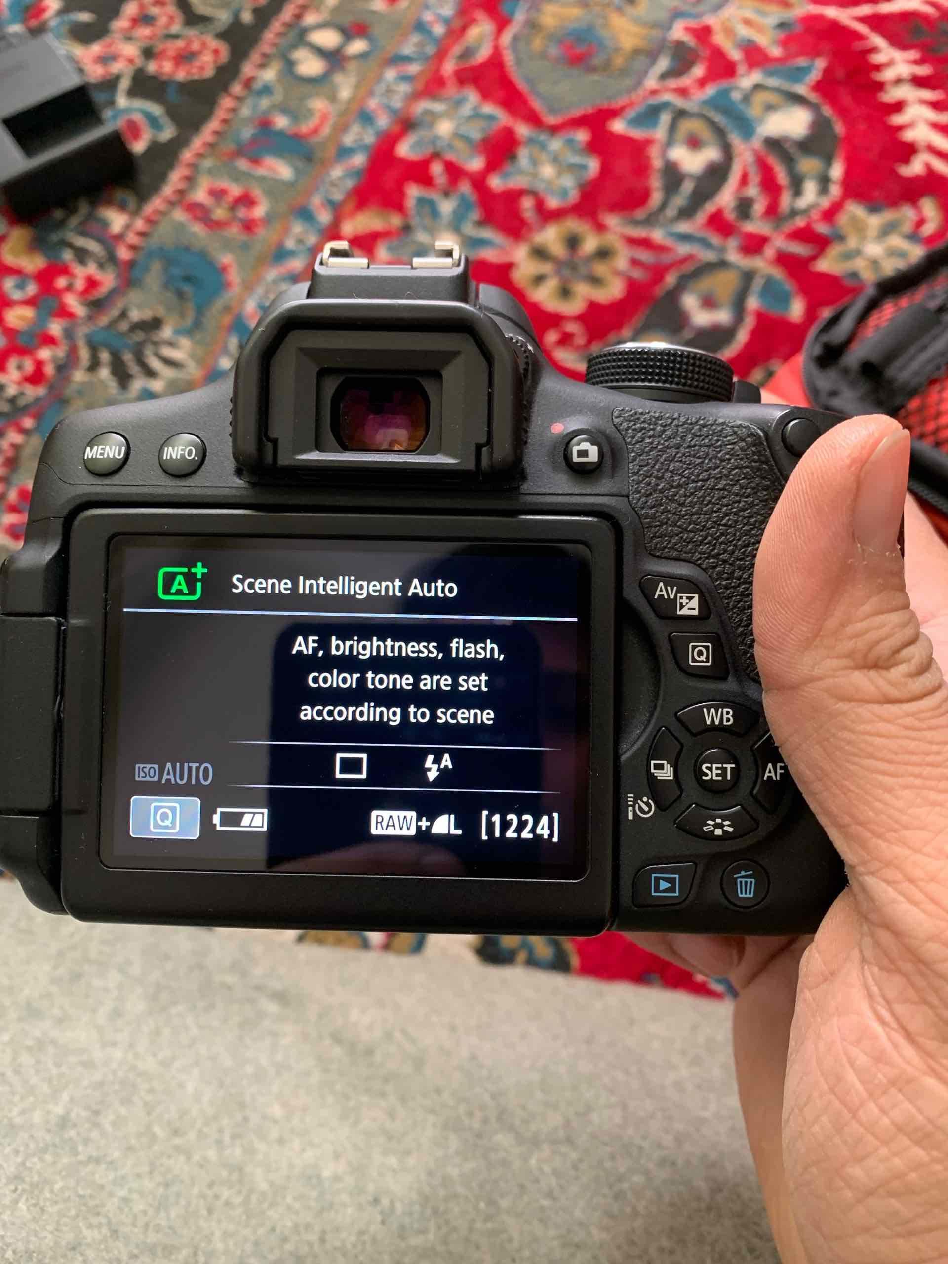 کمره-Canon-750D