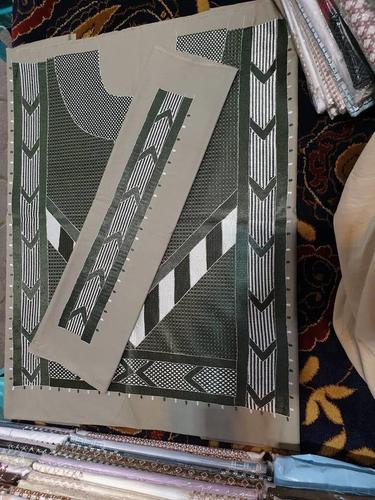 دایی انتکه لاسی چارکونجه غاړه په جالیبه ډیزین اوښایسته رنګ ک