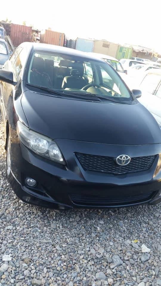2010-Toyota-Corolla
