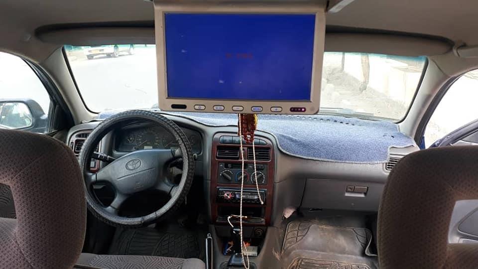 TOYOTA-AVENSIS-1998