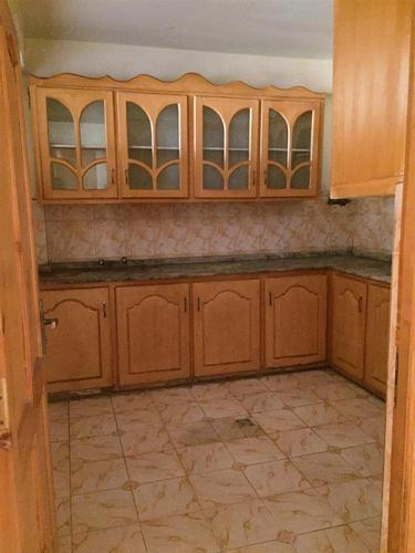 یک باب اپارتمان فروشی