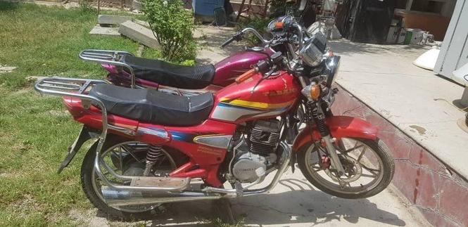 دو عراده موتر سایکل کرولا