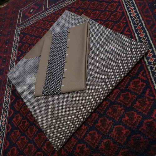 لاسی چهار کونجه غاړه