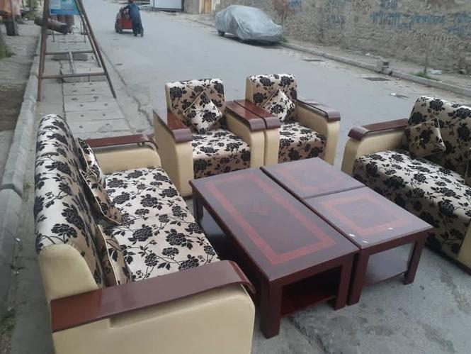 سیت کوچ تیار اماده مستعمل بیدون کدام شاریدگی یا شکستگی