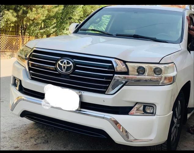 نوع: لنډکروزر سټيرينګ: افغانستان اسناد: کانټينري يوه کيلي رن