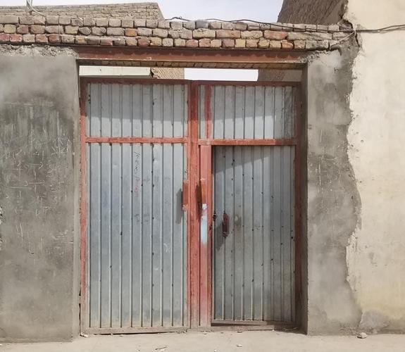د خرڅ کور