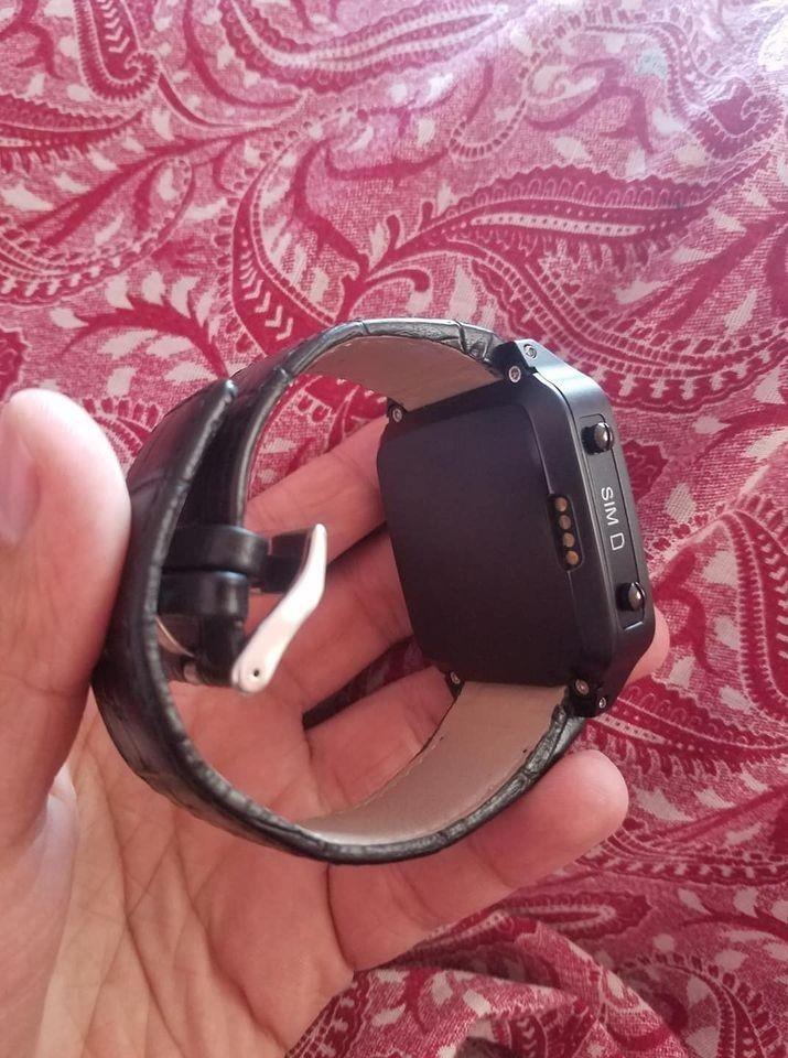 Cross-country-android-smartwatch-phone
