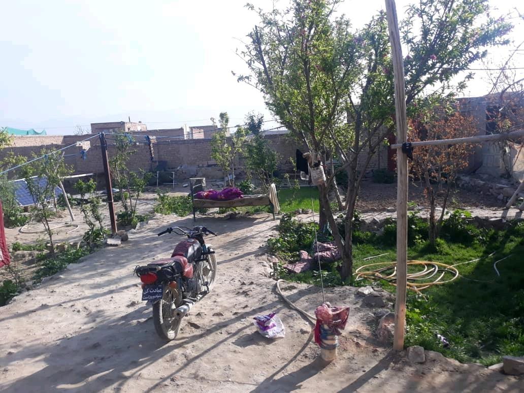 یکونیم-بصوه-زمین-فروشی