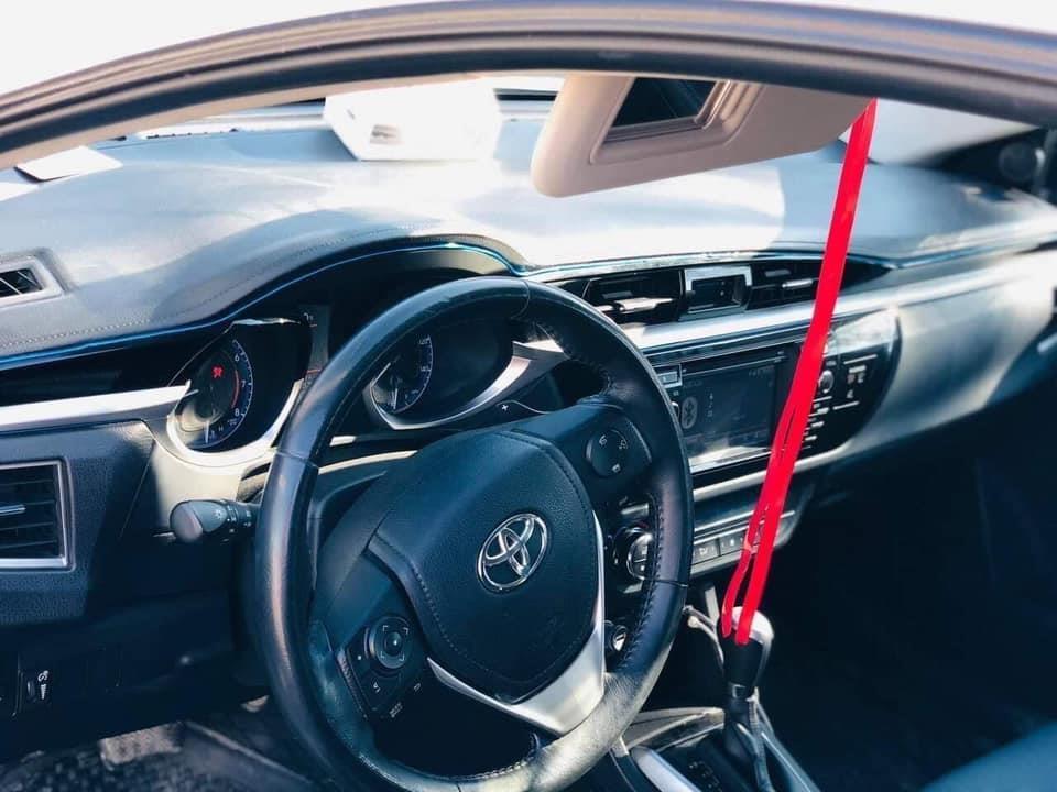 Toyota-corolla-0786171812
