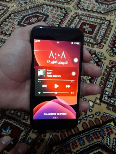 گوشی آیفون هفت ساده