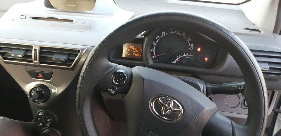 دخرڅ-موټر