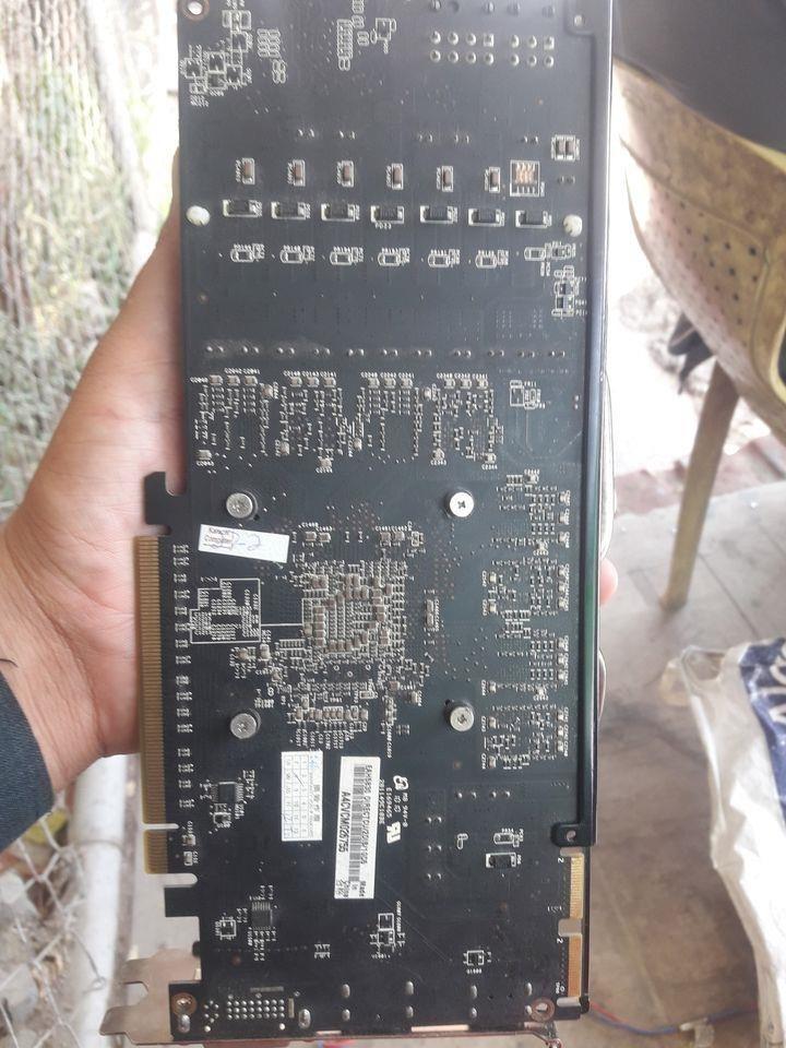 گرافیک-کارت-GDDR5