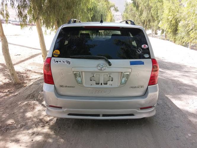 خرڅ.موټر.فلډر.سلور.رنګ.میانه.ماشین.دویش.کاټ.ماډل2