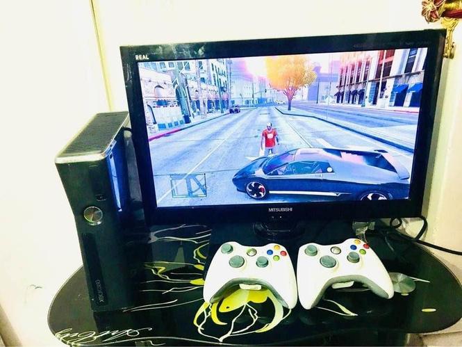 Xbox او ۲۲ اينچه پلازما 0707457712