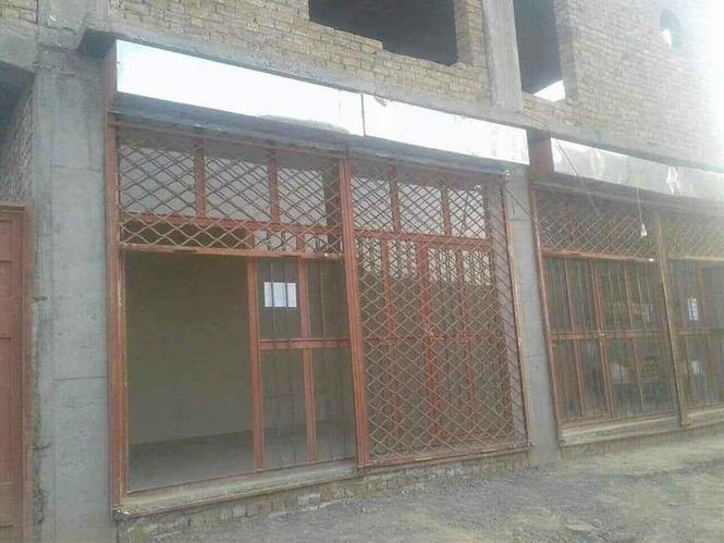 دخرڅ دوکان ته ضرورت لرم لاندی یی معلومات لیکل سوی دی07042753