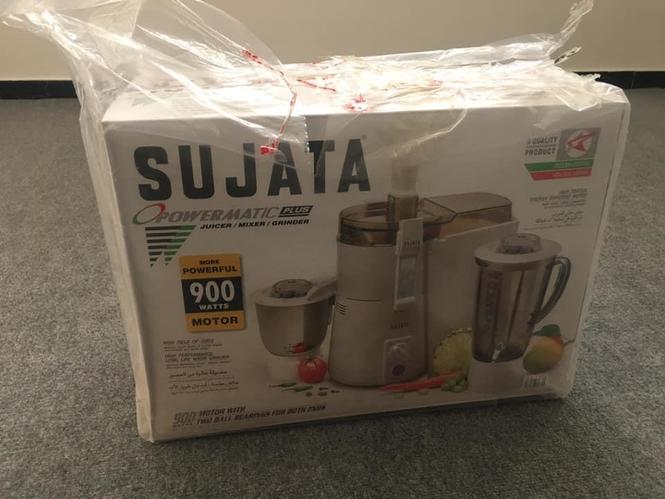 Juicer machine