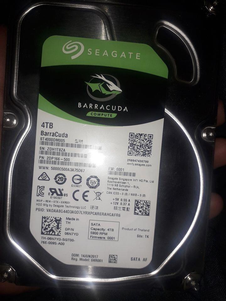 هاردیسک-4TB-دیسکتاپ-نو-جدید