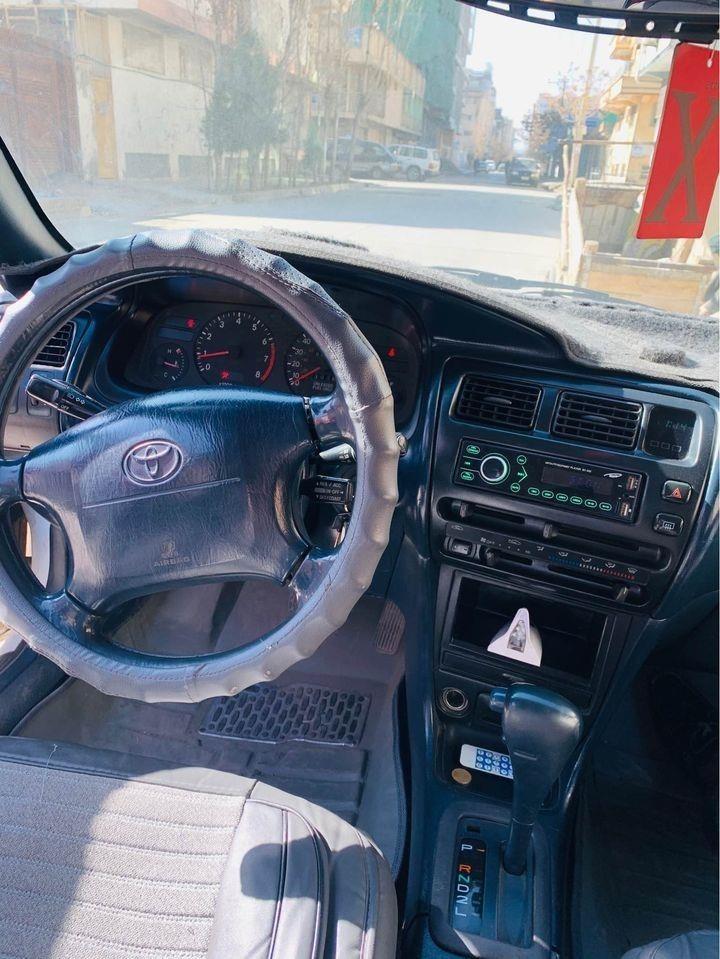 Toyota-corrolla-1995-0766834678