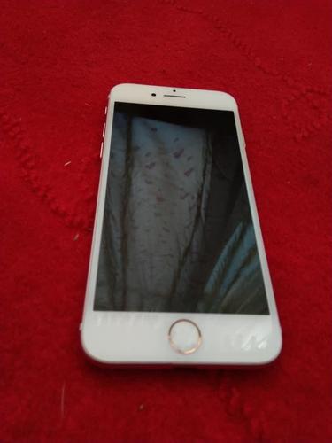iPhone 7. 32GB rose gold very new used of america