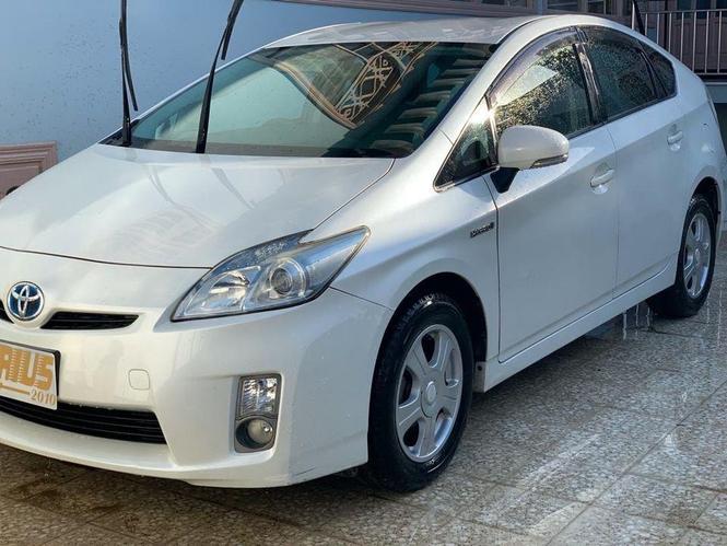 ناواریده پرویس 2010 ماډل غټ ماشین 1800cc
