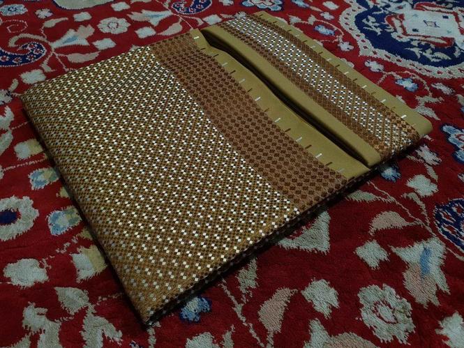 ښایسته رنک اوښایسته نخشه اواصلی ۵متره ټوکر ډیره ښایسته غاړه