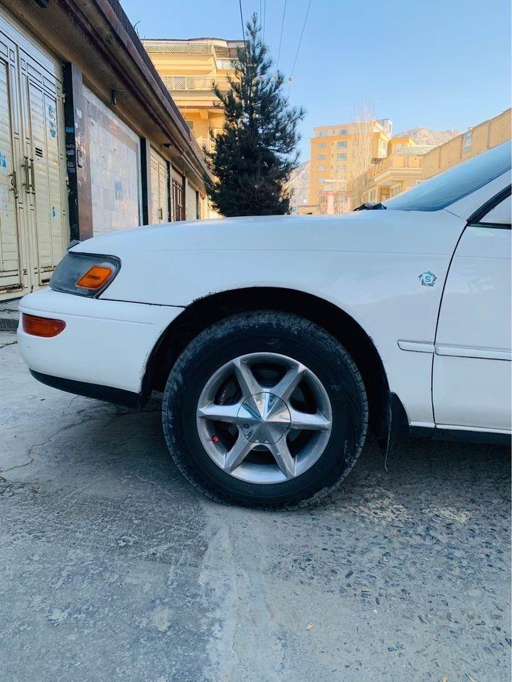 Toyota-corrolla-1995-0766834678