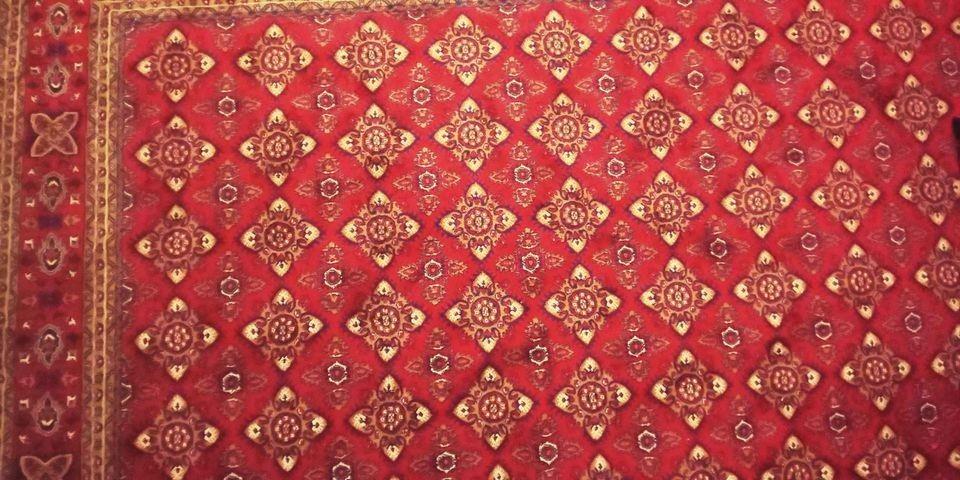 یک-جوره-قالین-ترکی-نخی
