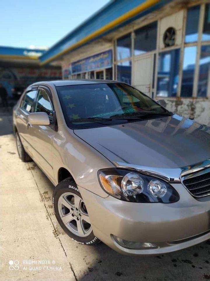 Toyota-corolla-2005-LE