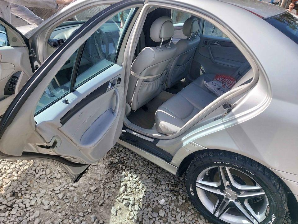Mercedes-Benz-2003-0786727271