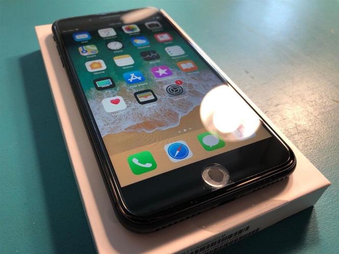 نام تجاری جدید اپل آی فون 8 به علاوه 256GB