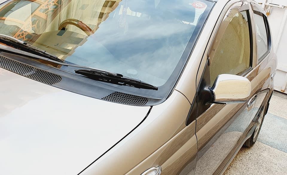 RS-Vitz-اراس-ویډز-2004