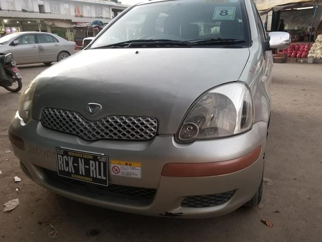 دخرڅ موټر ويټس 2003 ماډل غټ ماشين 1300 Cc دچت يو ځاى کاټ دى