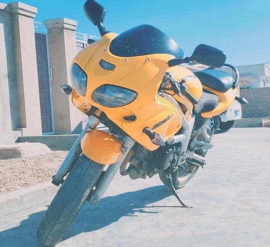 Sport Bike 650 CC