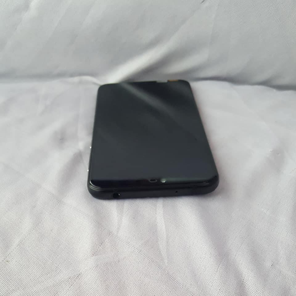 Nokia-x6-2018-2-sim-4-GB-ram-64-GB-ROM