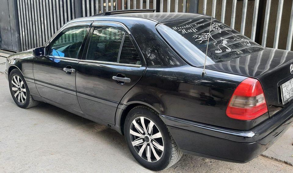 1997-Mercedes-Benz-C-class