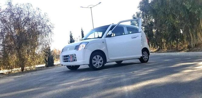 ‎نوى کورنى بابوجى سوزکى غټ ماشين دويش(چت) کاټ رنګ سپين 2006