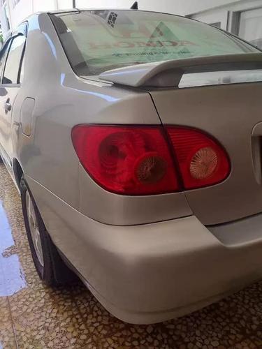 کرولا 2005 LE