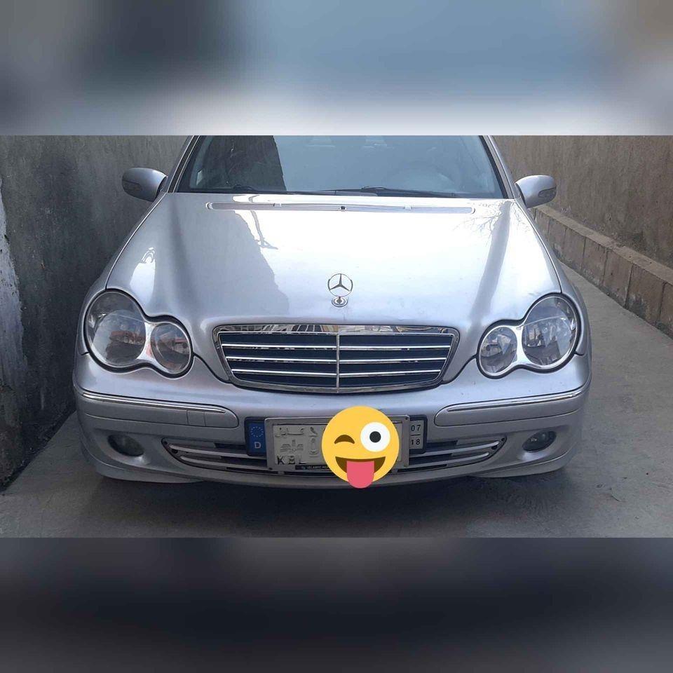 مرسدیس-بنز-2004