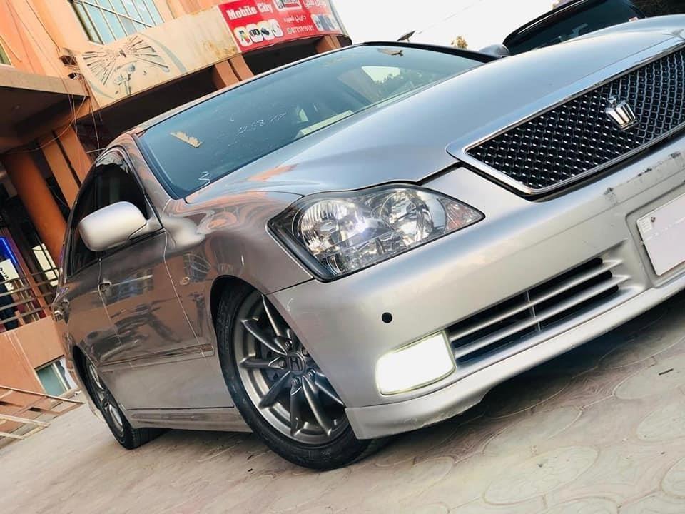 ناواريده-اتليټ-کرون