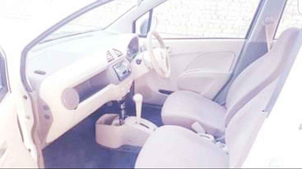 سوزکی-۲۰۱۱-ناواریده