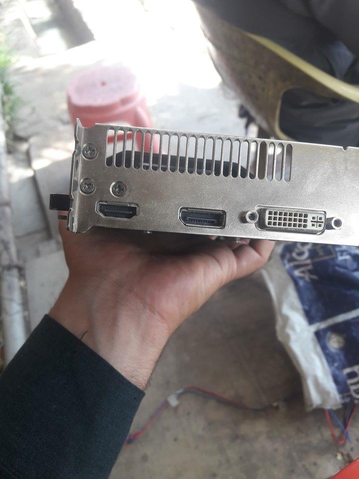 گرافیک-کارت-GDDR5