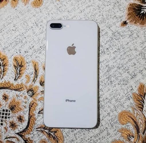 IPhone 8 Plus 64gbColor white 10/10Battery health 92