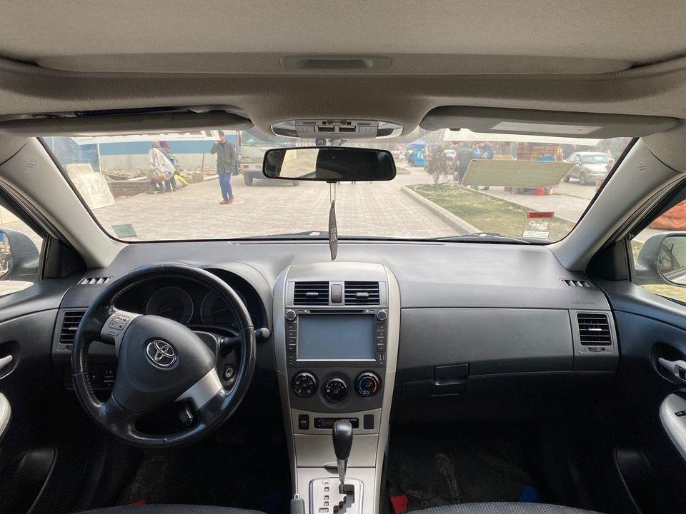 2010-Toyota-2010