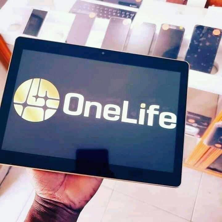 تبلیت-های-اصلی-لات-خارجی-OneLive