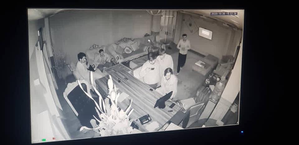 کیفیت-را-با-ما-تجربه-کنید