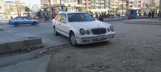 موتر بنز ۱۹۹۰ شیپ ۲۰۰۱