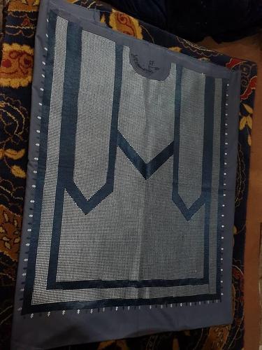 دایی انتکه لاسی ډیزینی چارکونجه غاړه په رنګه ټوکره کی جالیبه