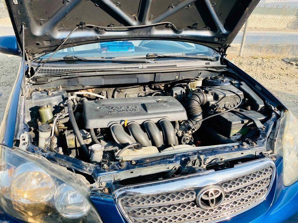 Toyota-Corolla-2003