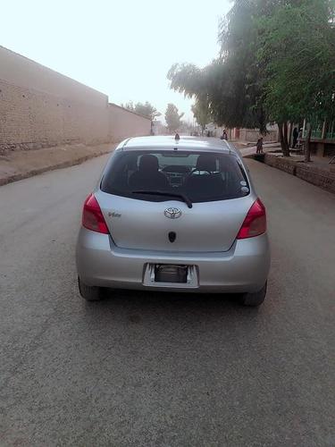یوعراده ویزناواریده 2006 ماډل سیلوررنګ بټن سټا ټ فول افشن ډ