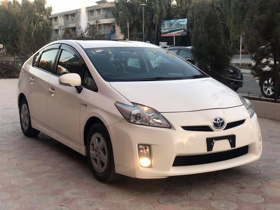 Toyota-Prius-Hybrid